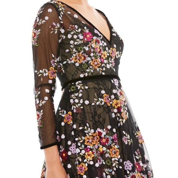 NWT MAC DUGGAL BLACK FLORAL EMBROIDERED TEA LENGTH DRESS - Picture 3 of 4